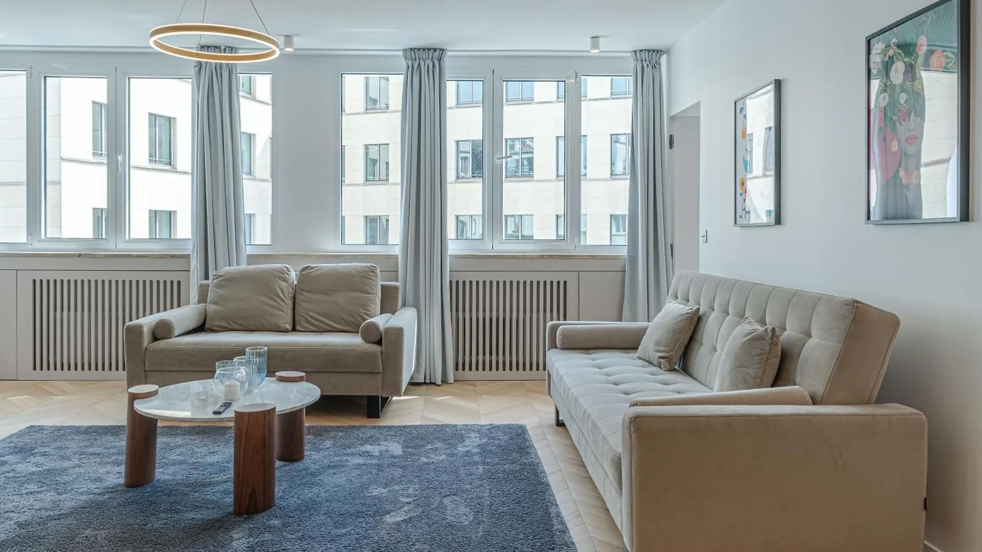 Lavie Maison : A C & Eiffel Tower View * Paris